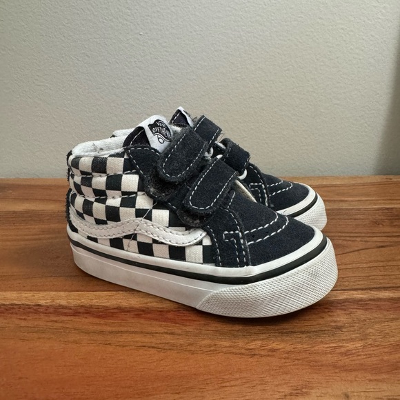 Toddler Checkered Hightop Vans - Picture 1 of 5